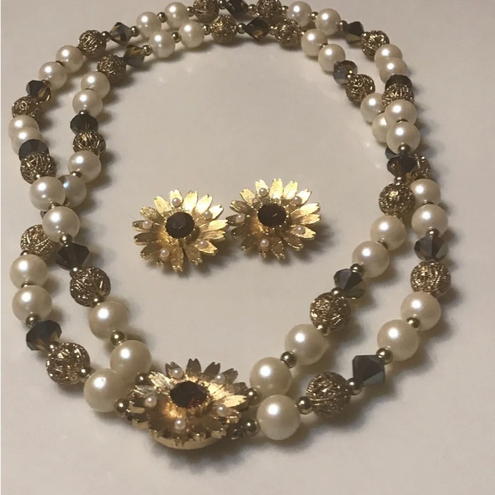 VTG NECKLACE SET WITH CLIP EARRINGS Faux PEARL, SEED PEARL, RHINESTONE STUNNING